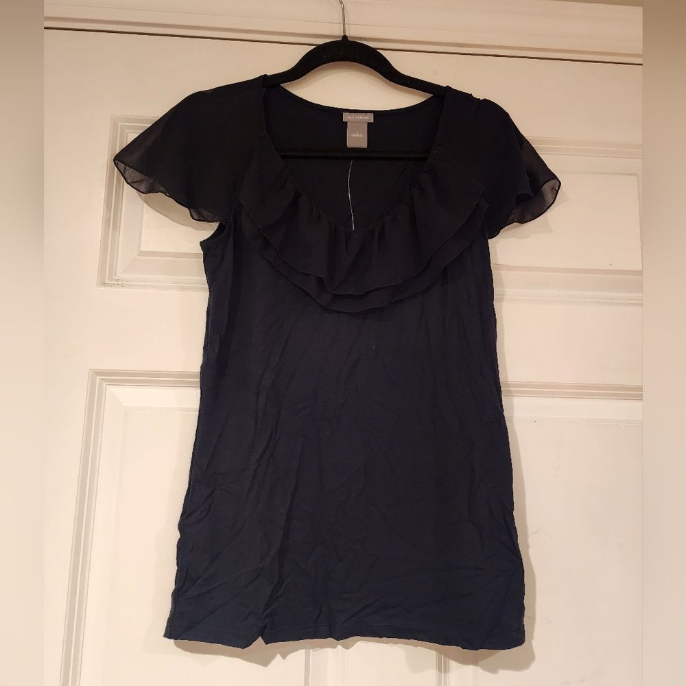 NWT Ann Taylor stretchy black short sleeve blouse